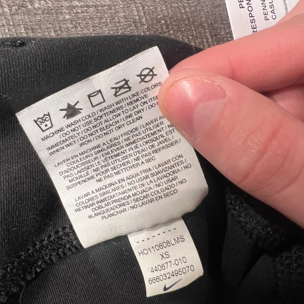 Nike lowrise Black Dri-FIT Performance Leggings - Picture 4 of 4